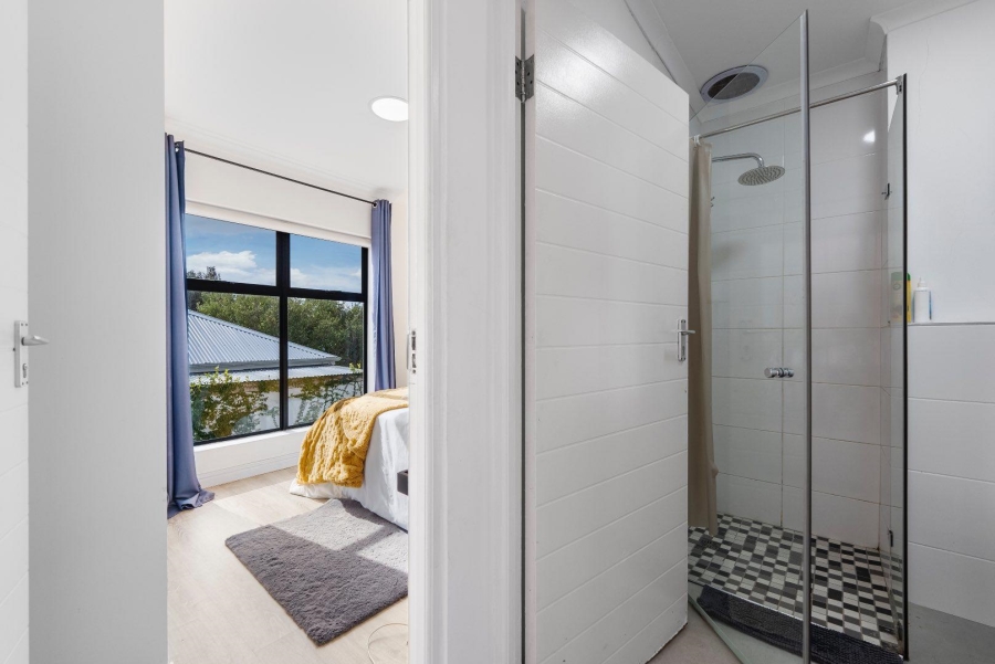To Let 2 Bedroom Property for Rent in Observatory Western Cape